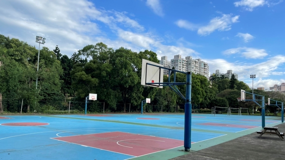 室外籃排球場